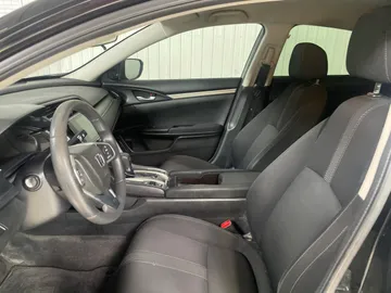 2018 Honda Civic - image 3