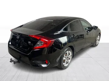2018 Honda Civic - image 12