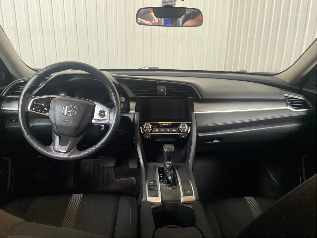2016 Honda Civic — photo 4