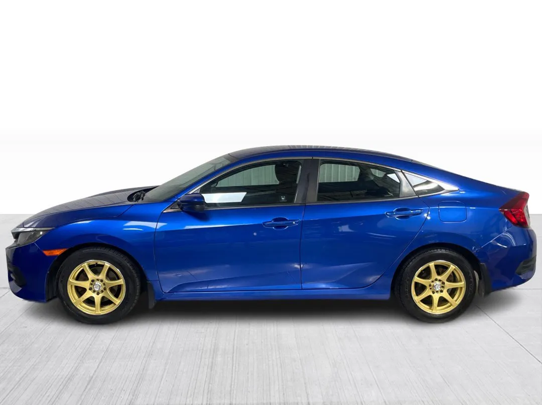 2016 Honda Civic — photo 8