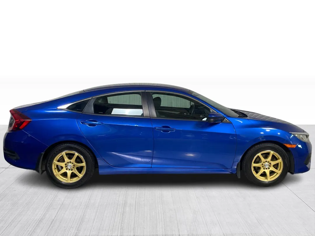 2016 Honda Civic — photo 2