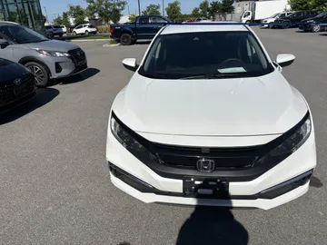 2020 Honda Civic - image 2