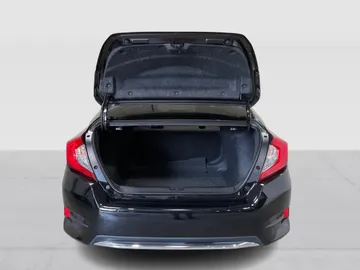 2021 Honda Civic - image 13