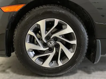 2021 Honda Civic - image 6