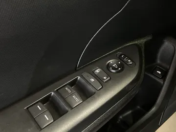 2021 Honda Civic - image 19