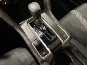 2021 Honda Civic - image 23