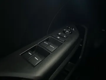 2021 Honda Civic - image 22
