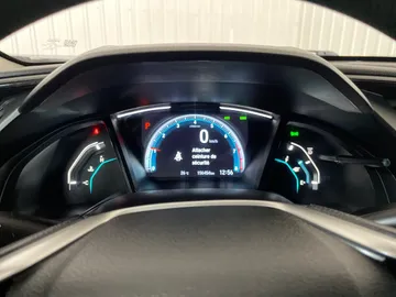 2019 Honda Civic - image 14