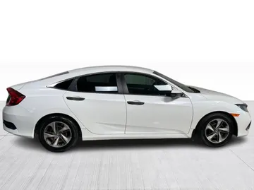 2019 Honda Civic - image 2