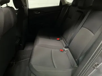2018 Honda Civic - image 15
