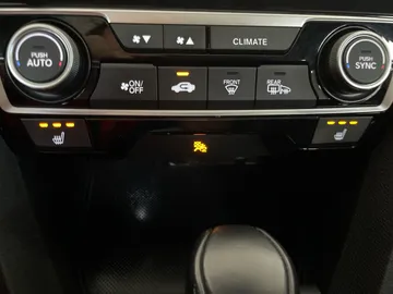 2019 Honda Civic - image 25