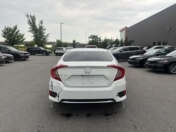 2019 Honda Civic - image 6