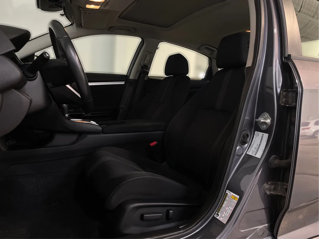 2021 Honda Civic EX, photo 3
