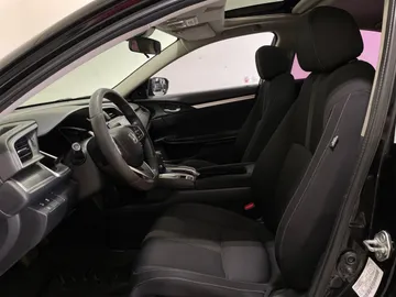 2018 Honda Civic - image 3