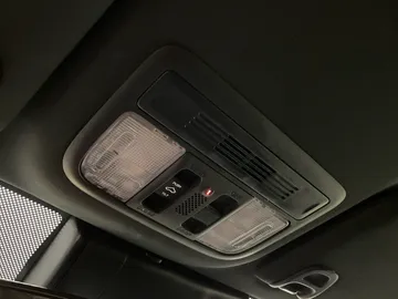 2020 Honda Civic - image 17