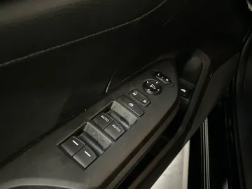 2021 Honda Civic - image 25