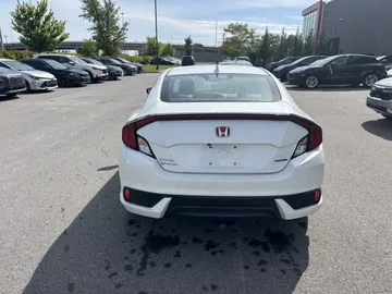 2018 Honda Civic - image 6