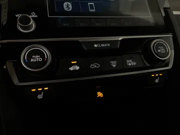 2020 Honda Civic - image 16