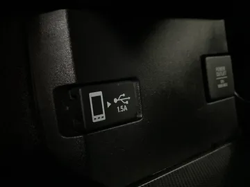 2020 Honda Civic - image 21