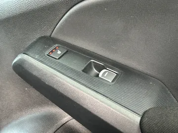 2023 Honda Civic - image 27