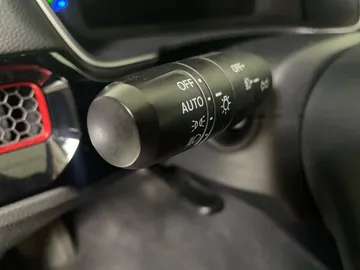 2022 Honda Civic Si Sedan - image 18