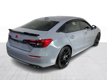 2022 Honda Civic Si Sedan - image 8
