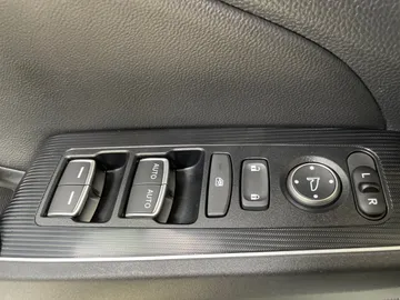 2024 Honda Civic - image 26