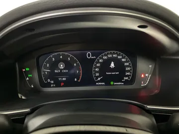 2024 Honda Civic - image 17