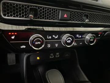 2024 Honda Civic - image 23