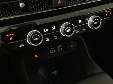 2022 Honda Civic - image 30