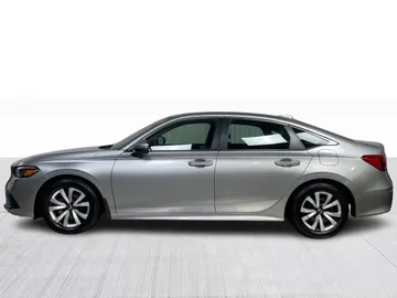 2024 Honda Civic - image 10