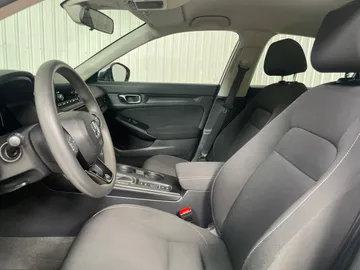 2024 Honda Civic - image 3