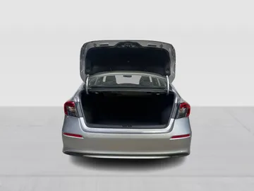 2024 Honda Civic - image 13