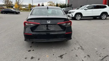 2024 Honda Civic - image 6