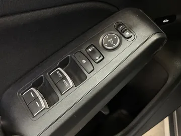 2022 Honda Civic - image 21