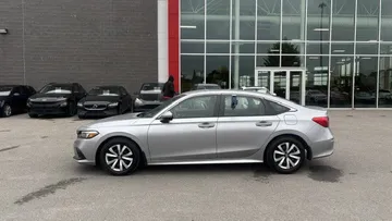 2024 Honda Civic - image 10
