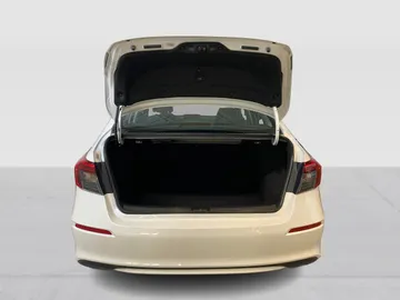2022 Honda Civic - image 12