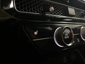 2022 Honda Civic - image 25