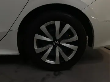 2022 Honda Civic - image 17