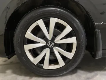 2022 Honda Civic - image 6