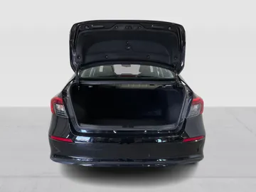 2022 Honda Civic - image 13