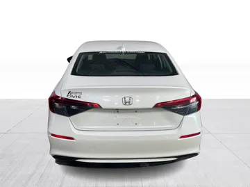 2022 Honda Civic - image 12