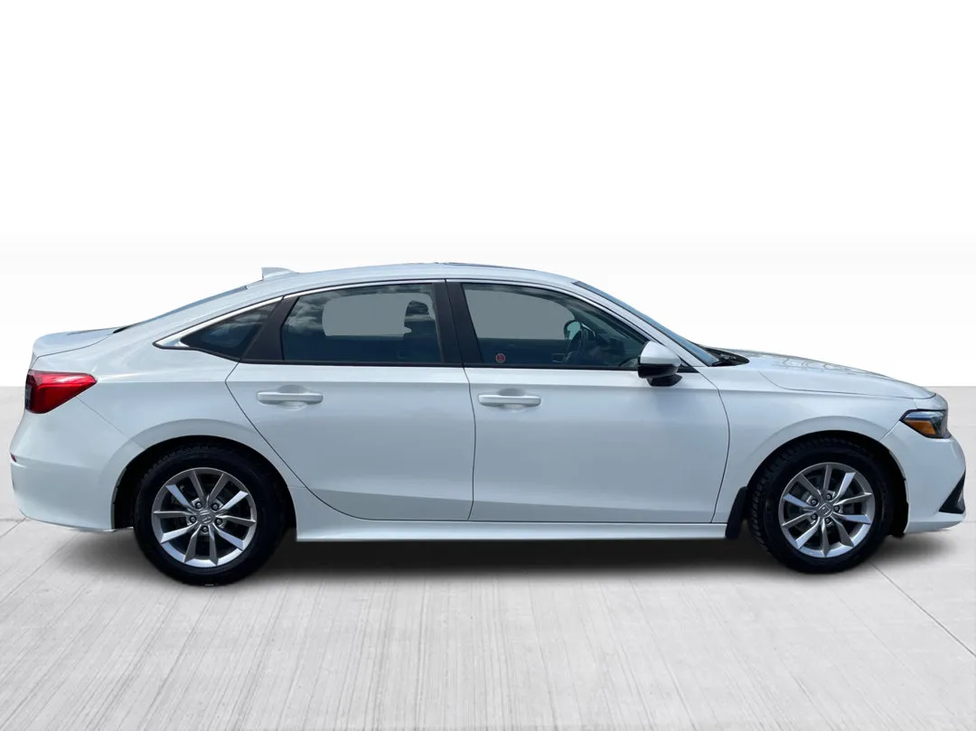 2024 Honda Civic — photo 2