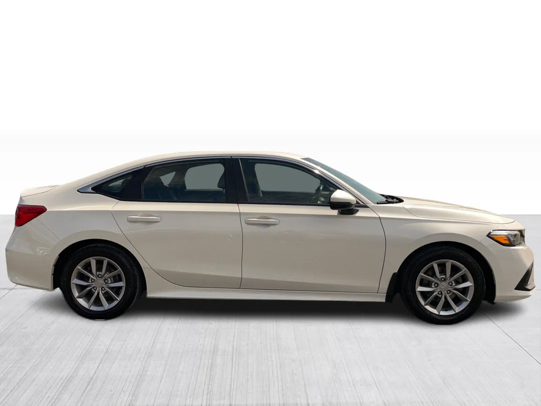 2024 Honda Civic — photo 2