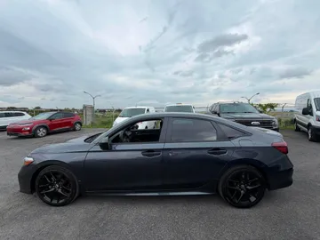 2026 Honda Civic - image 4
