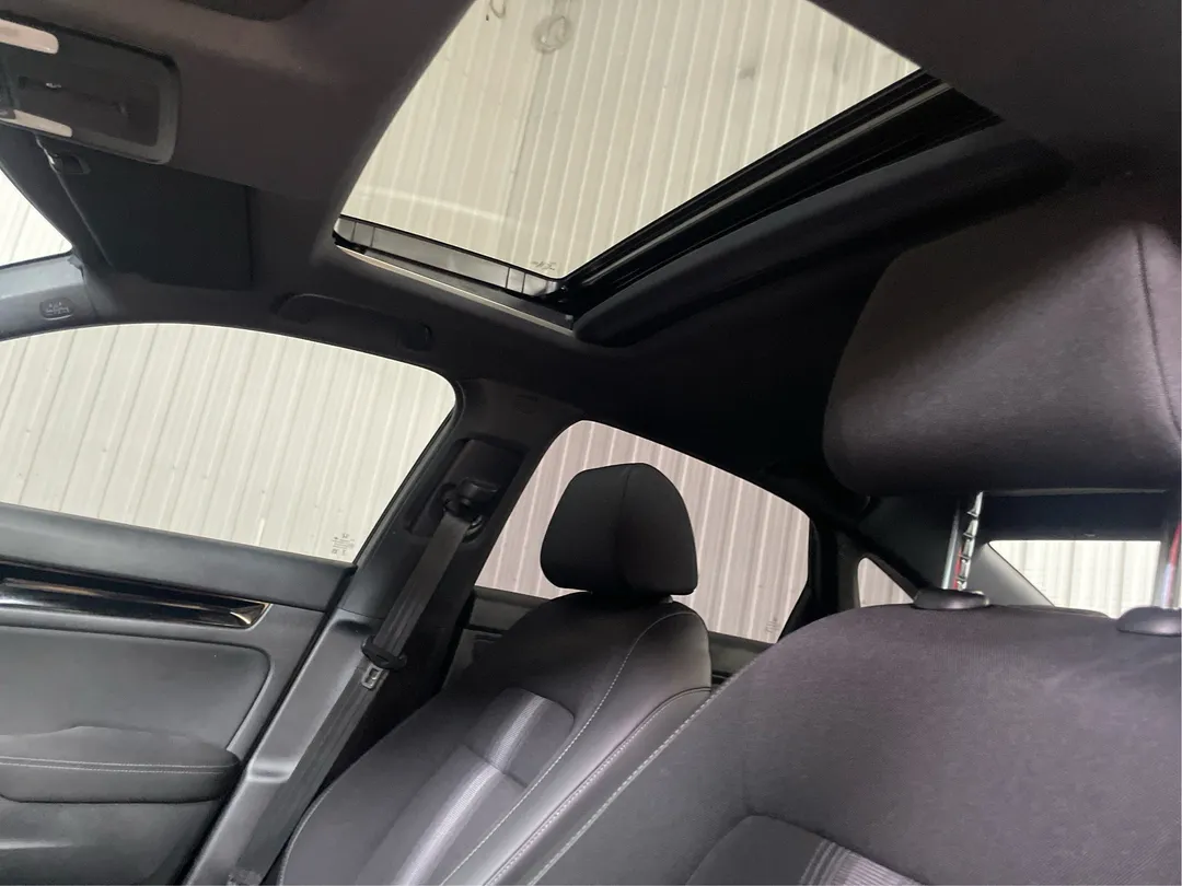 2025 Honda Civic Hybrid — photo 5