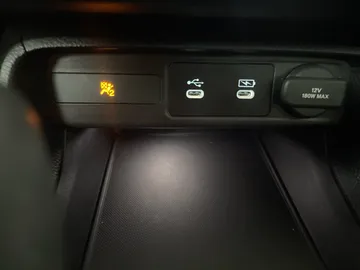 2025 Honda Civic Hybrid - image 28