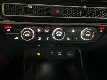 2025 Honda Civic Sedan Hybrid - image 22