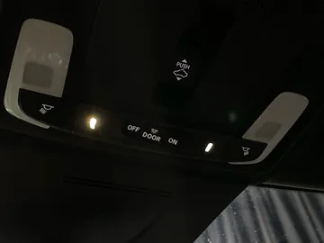 2025 Honda Civic Sedan Hybrid - image 17