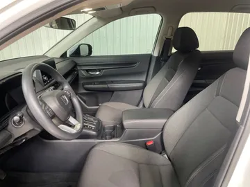 2025 Honda CR-V - image 10